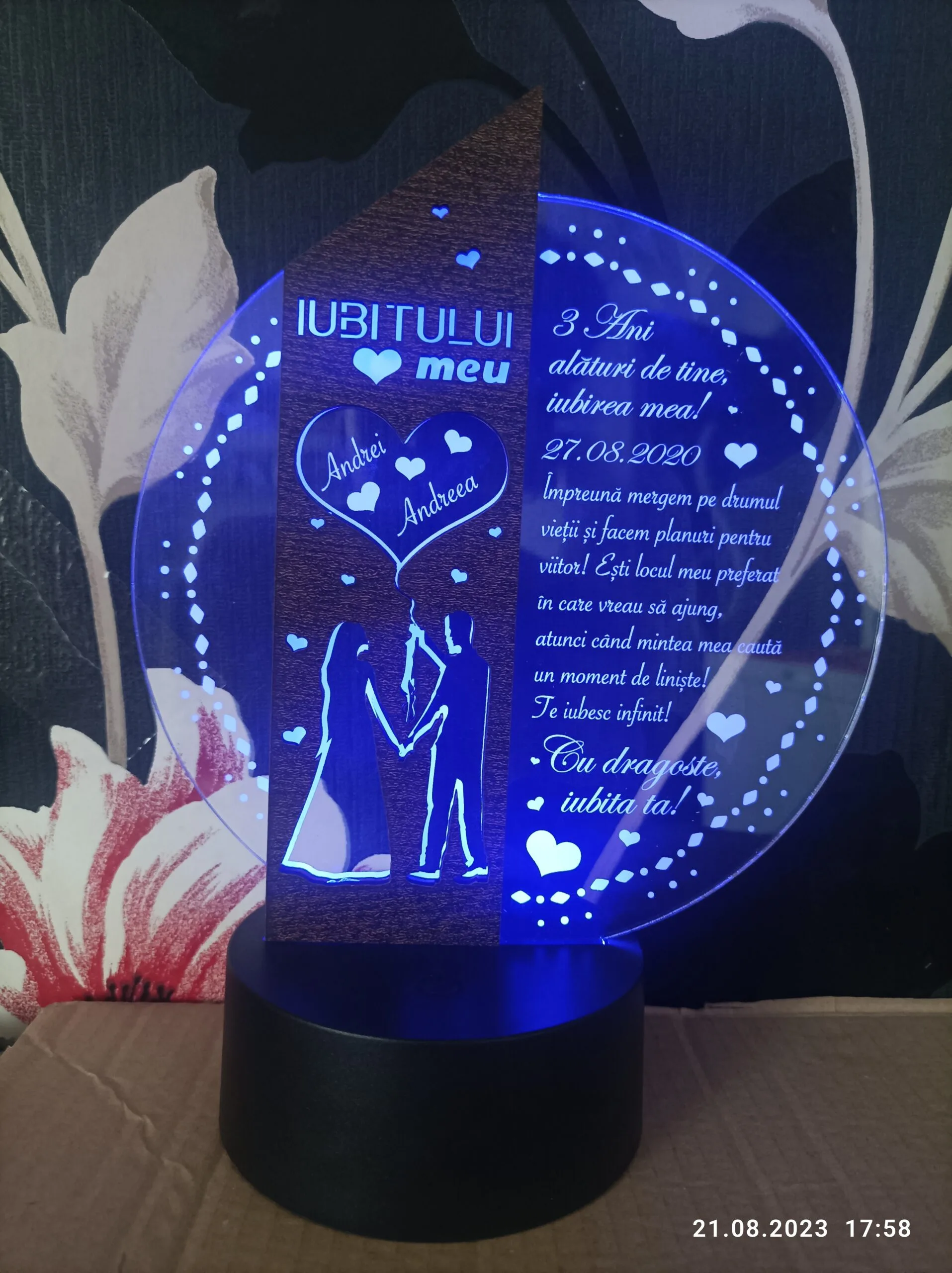 cadou-nasi-personalizat-trofeu-led-placheta-pentru-nasi review