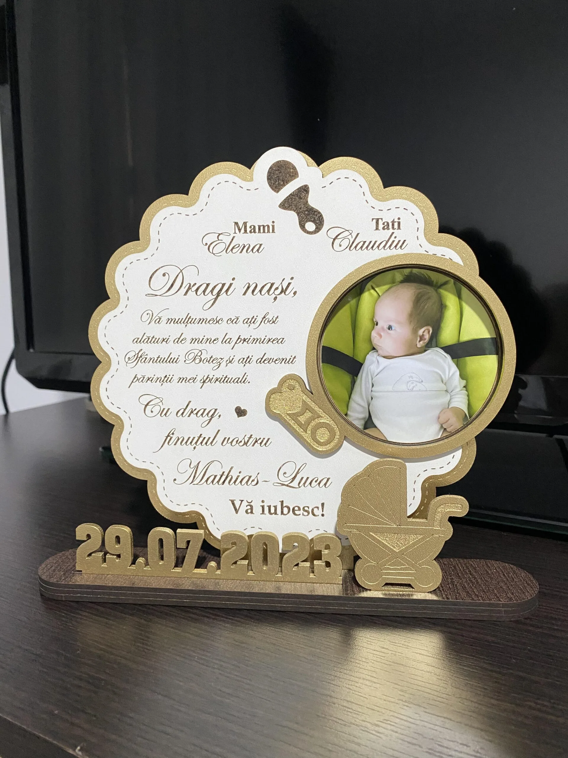 cadou-personalizat-trofeu-botez review