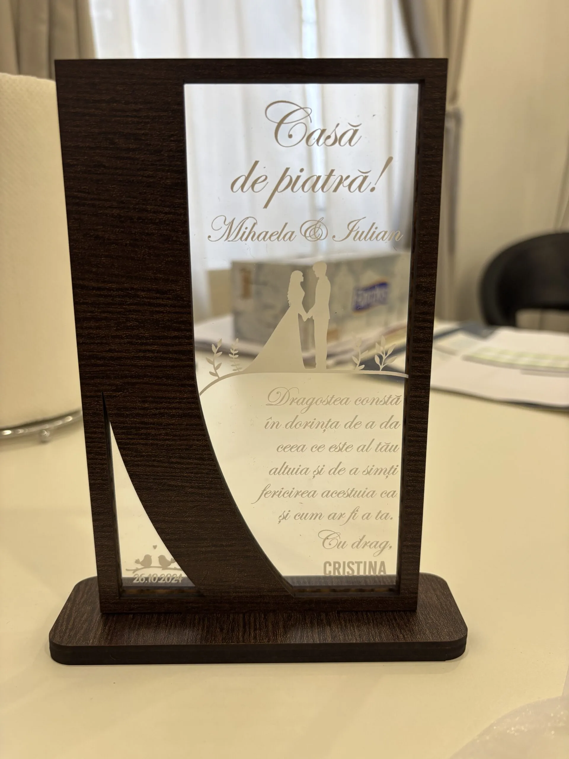 cadou-personalizat-trofeu-casa-de-piatra-model-2 review