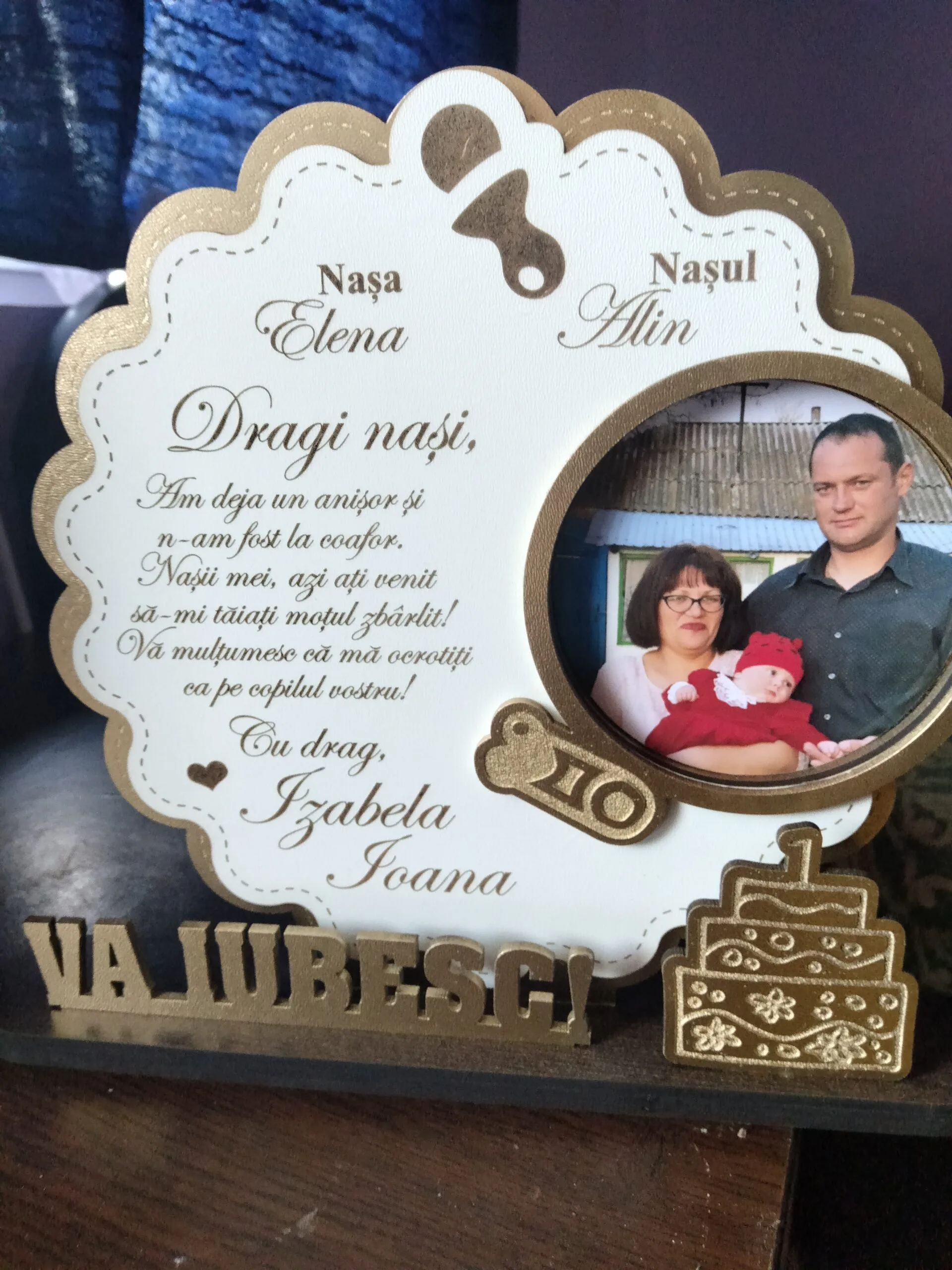 cadou-personalizat-trofeu-cerere-nasi-botez review
