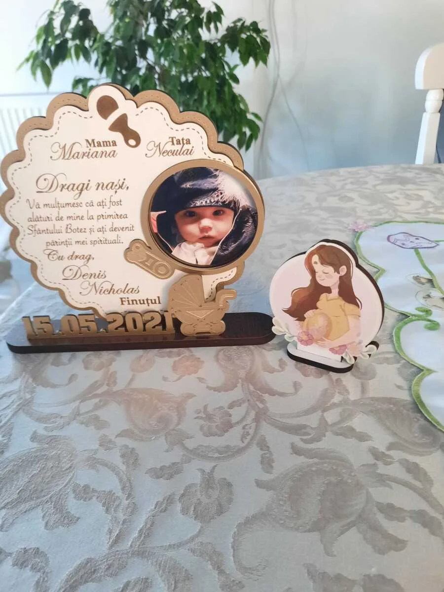 cadou-personalizat-trofeu-cerere-nasi-botez review