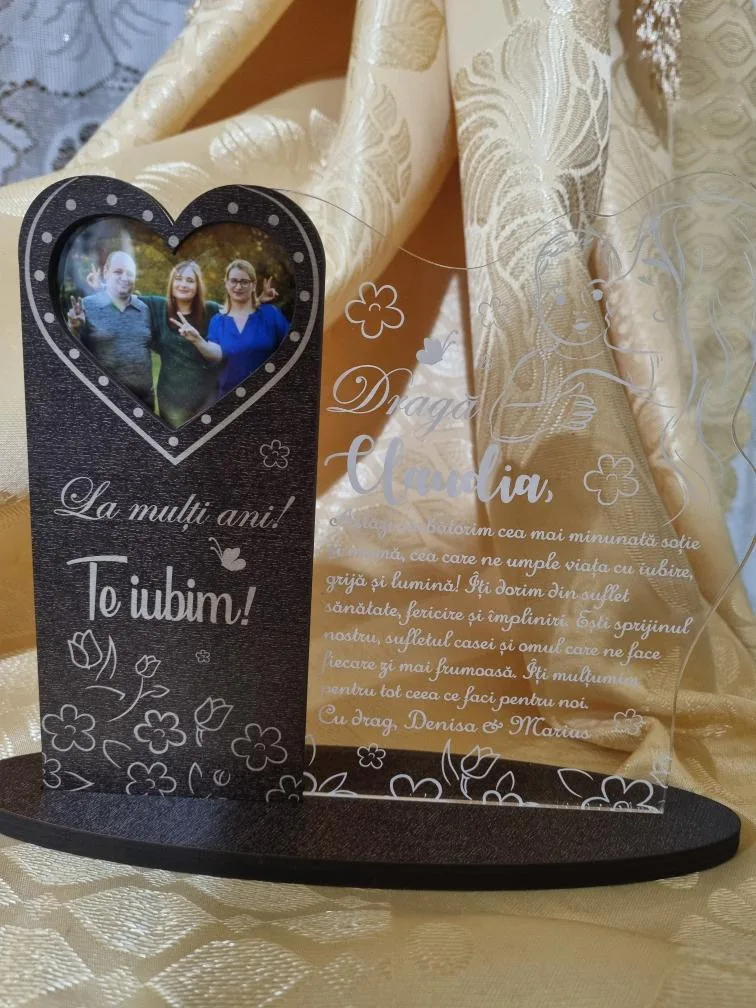 cadou-personalizat-trofeu-la-multi-ani-mama review