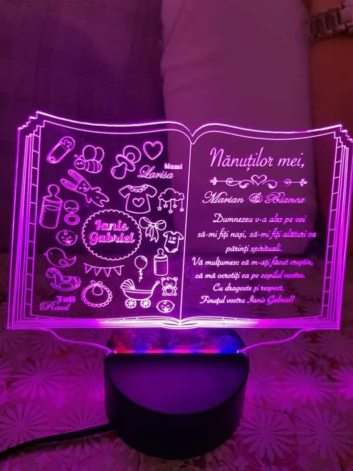 cadou-personalizat-trofeu-led-pentru-fini-carticica review