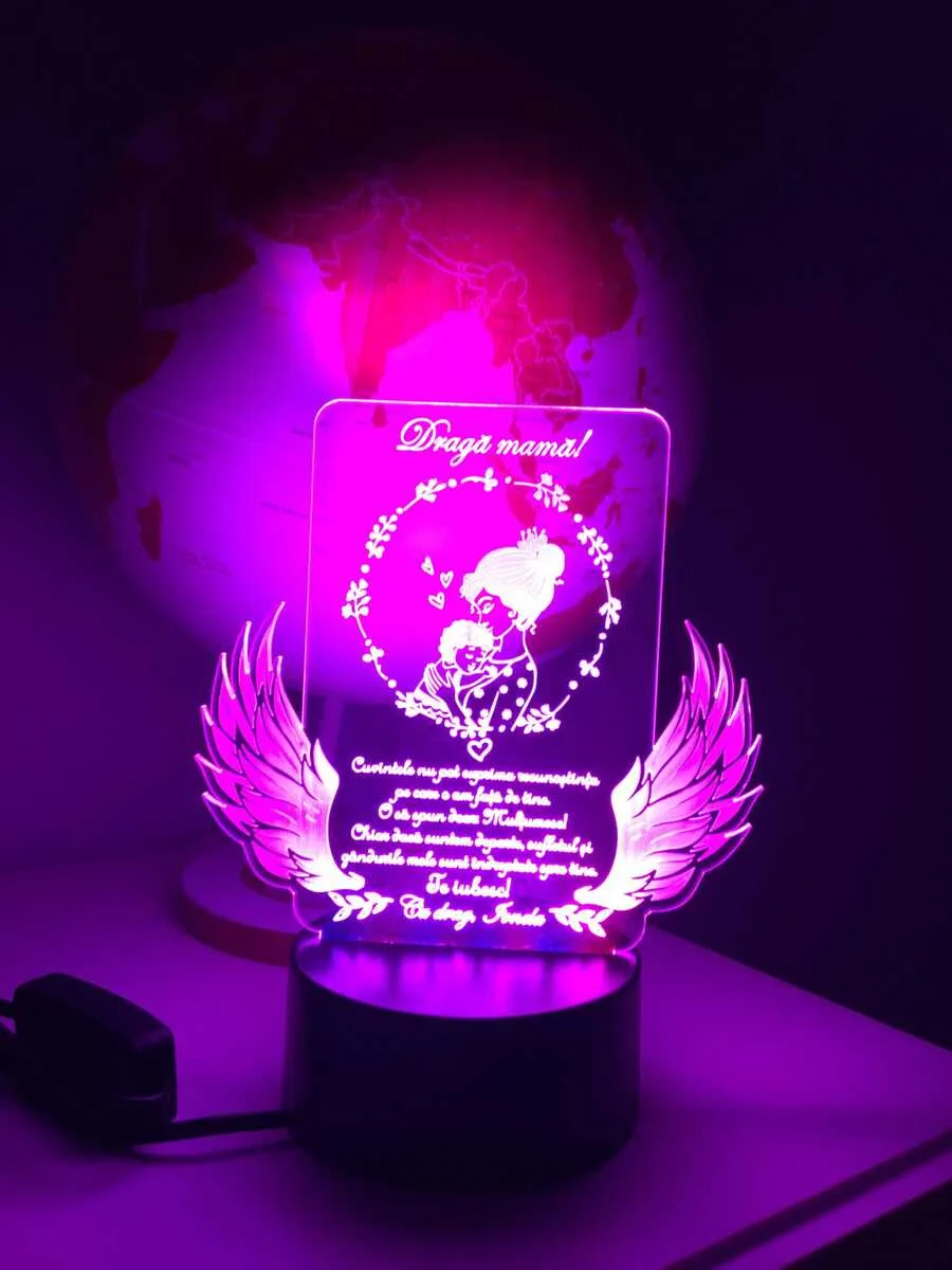 cadou-personalizat-trofeu-led-pentru-mama-model-1 review