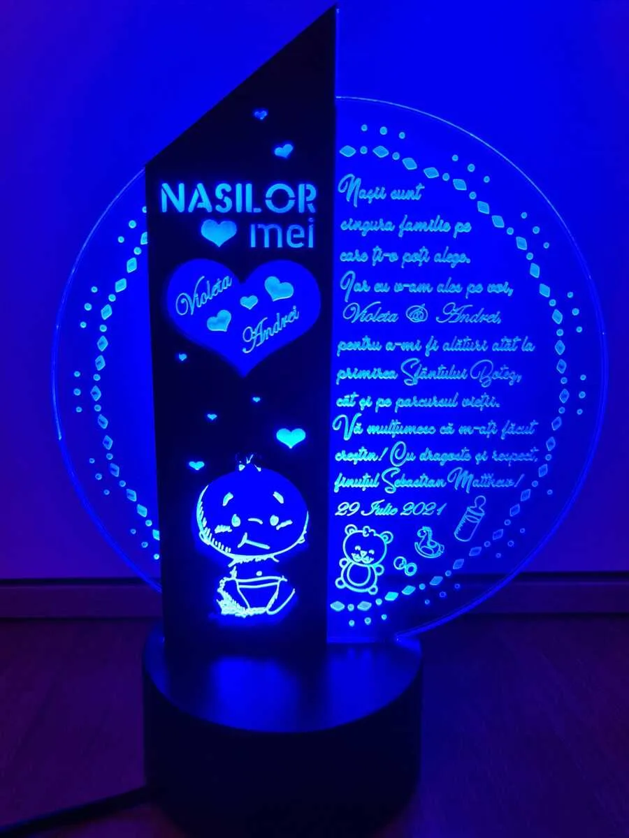 cadou-personalizat-trofeu-led-pentru-nasi-botez review