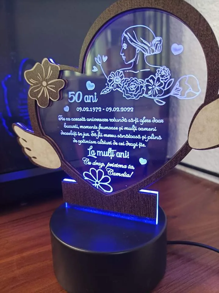 cadou-personalizat-trofeu-led-placheta-nasa-8-martie review