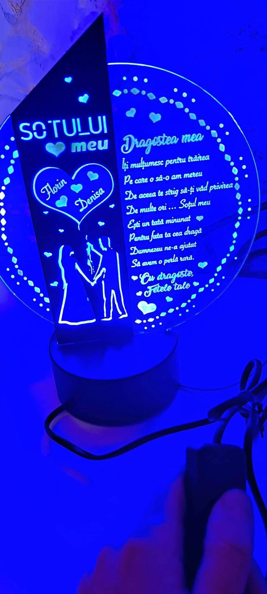 cadou-personalizat-trofeu-led-placheta-speciala-pentru-parinti review