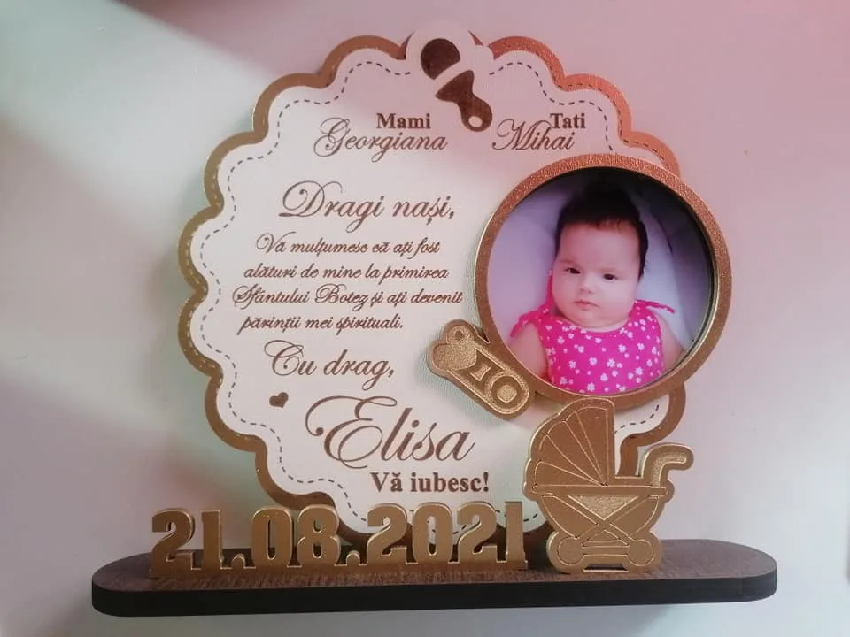 cadou-personalizat-trofeu-taiere-mot-pentru-nasi review