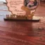 cadou-personalizat-trofeu-taiere-mot-pentru-nasi review