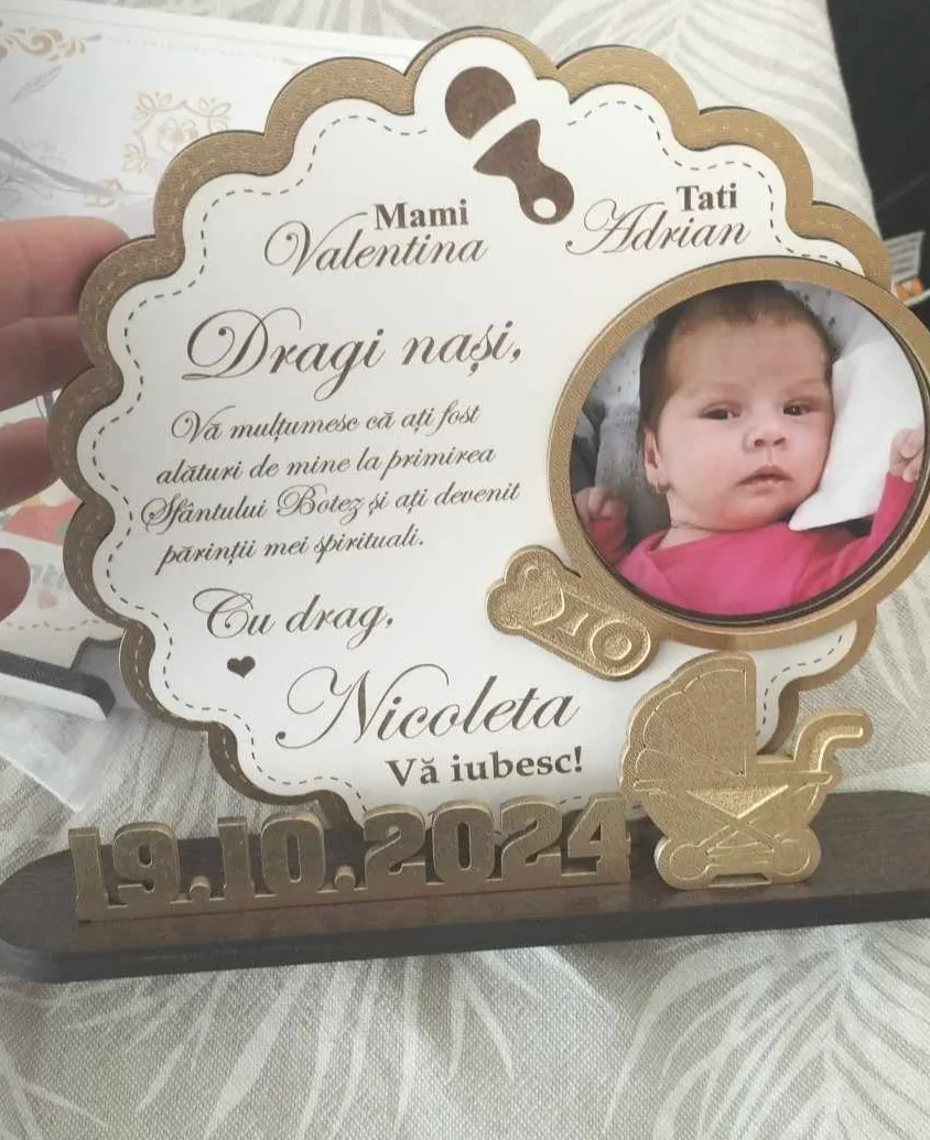 cadou-personalizat-trofeu-taiere-mot-pentru-nasi review