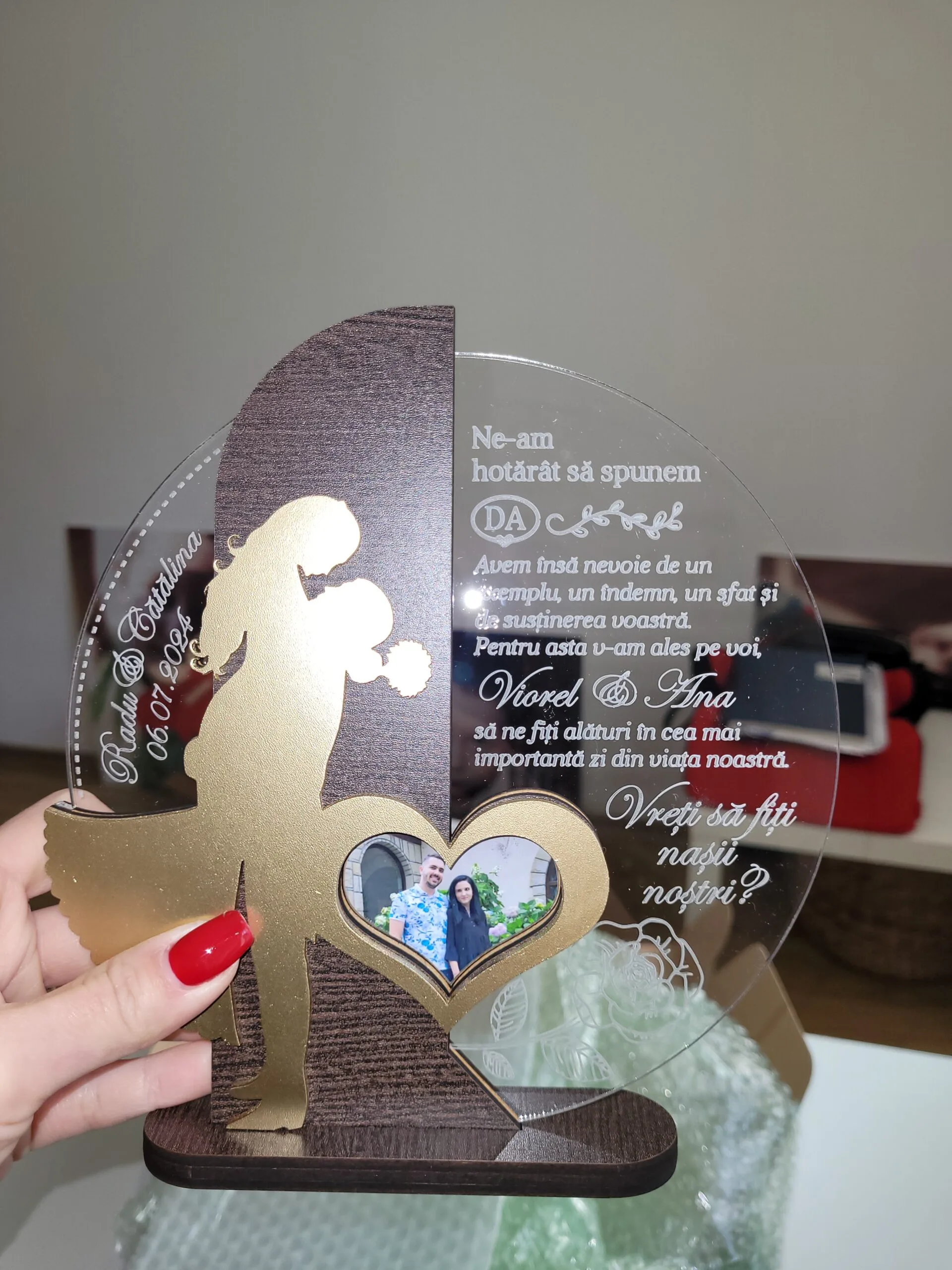 cadou-personalizat-trofeu-vreti-sa-fiti-nasii-nostri-gold review