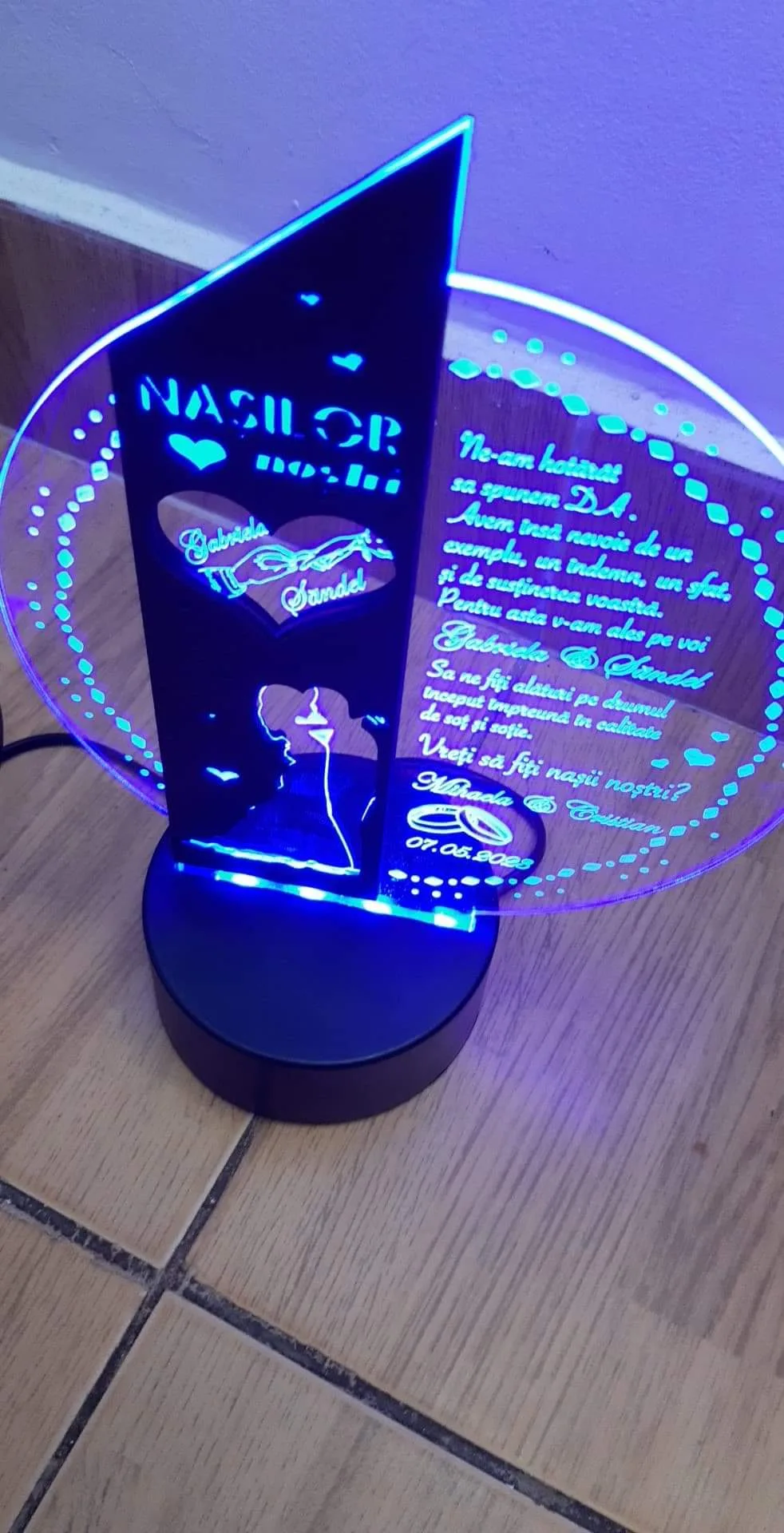 cadou-personalizat-trofeu-vreti-sa-fiti-nasii-nostri-gold review