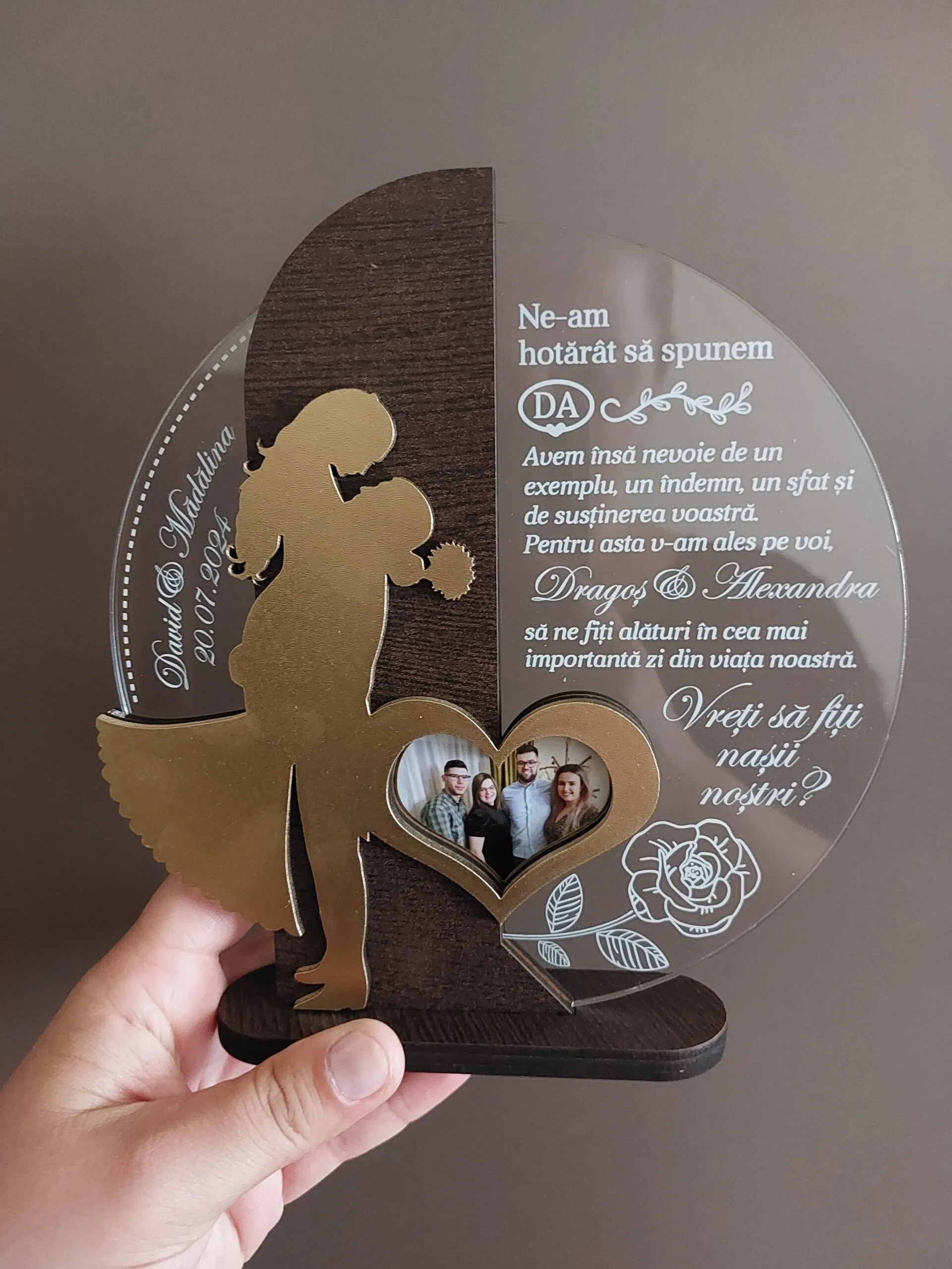 cadou-personalizat-trofeu-vreti-sa-fiti-nasii-nostri-gold review