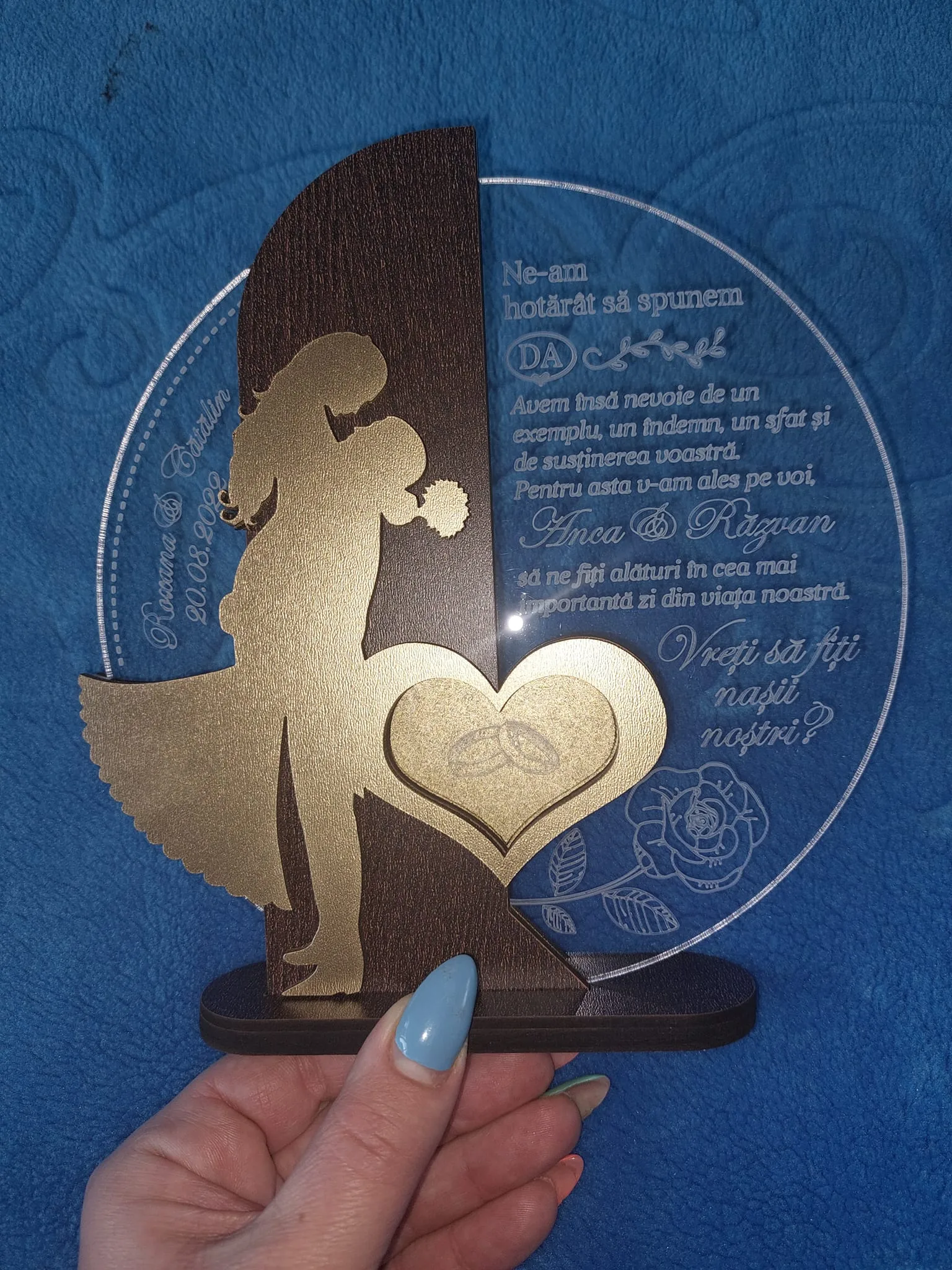 cadou-personalizat-trofeu-vreti-sa-fiti-nasii-nostri-gold review