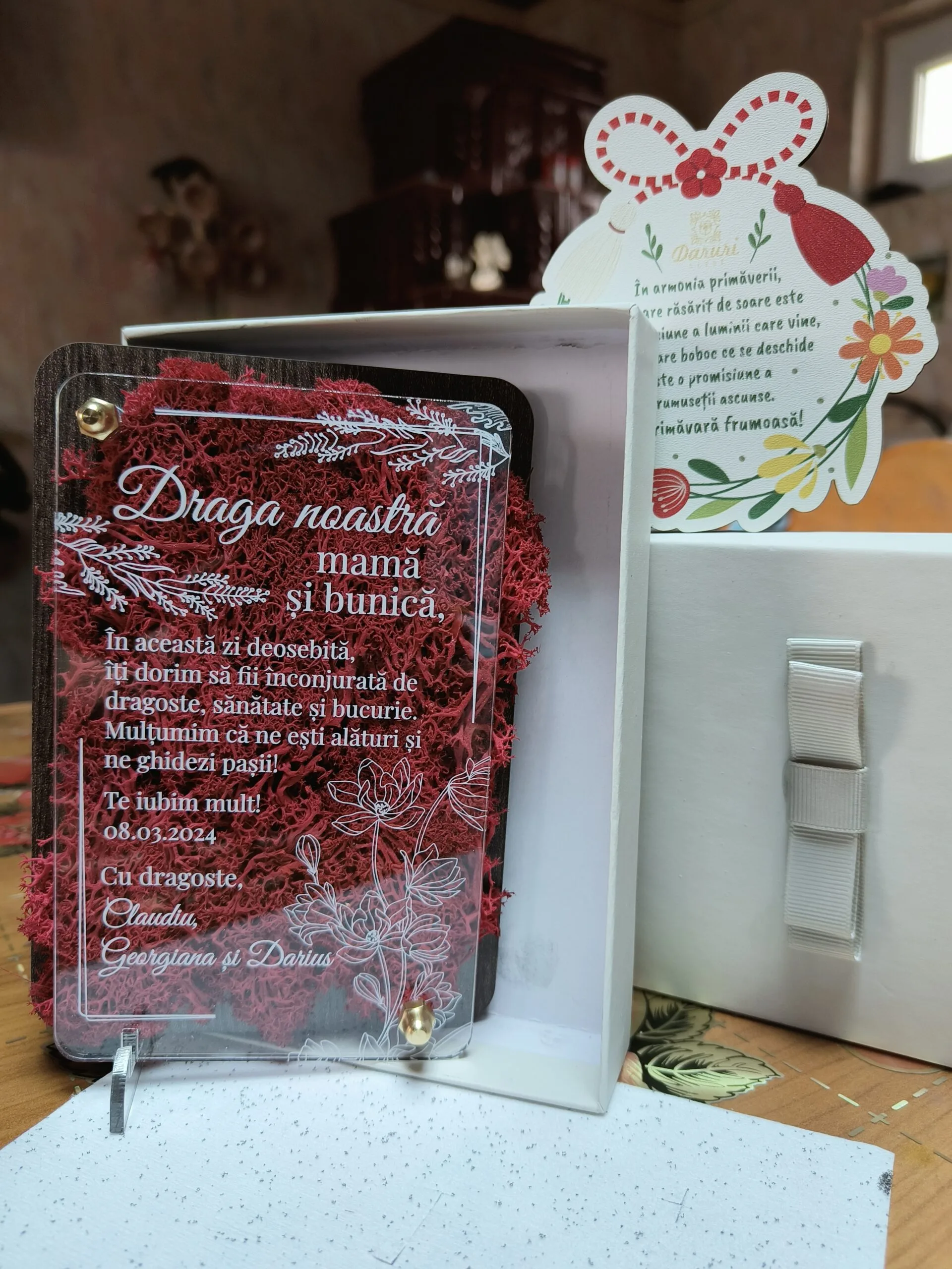 felicitare-cu-licheni-aniversare-nunta-de-flori-4-ani review