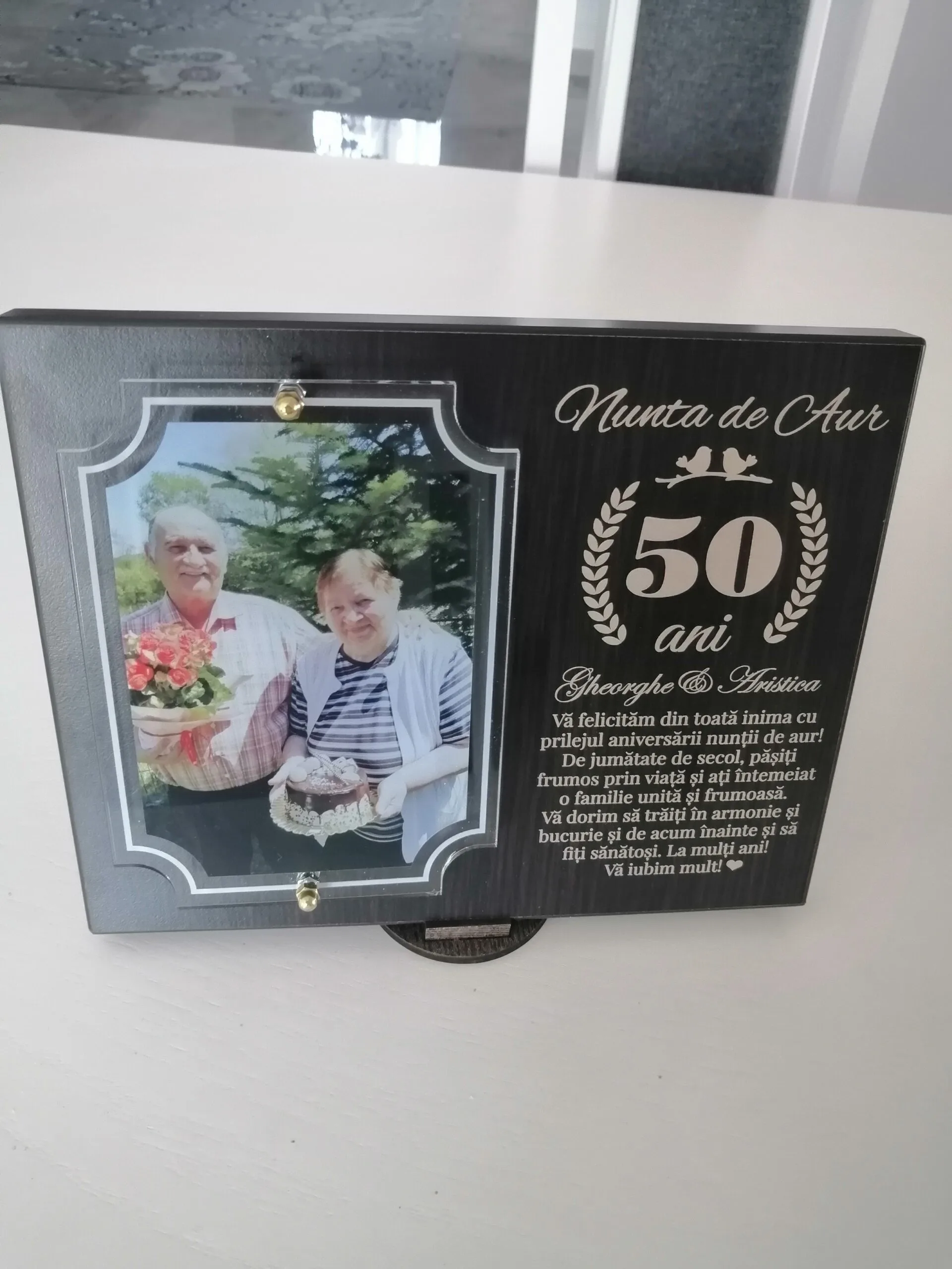 placheta-personalizata-aniversare-1-an-nunta-de-hartie review
