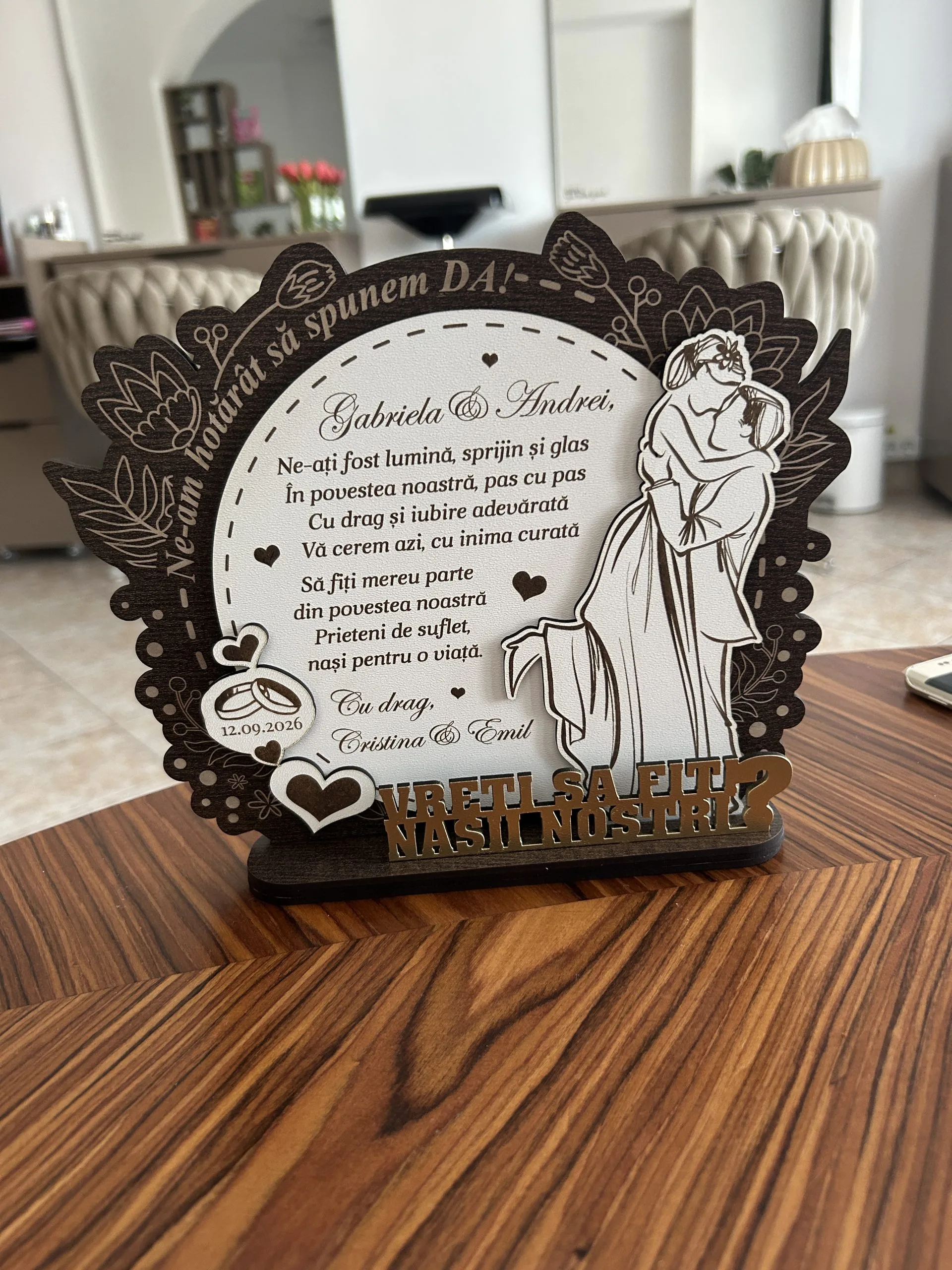 trofeu-personalizat-cadou-pentru-cererea-nasilor review