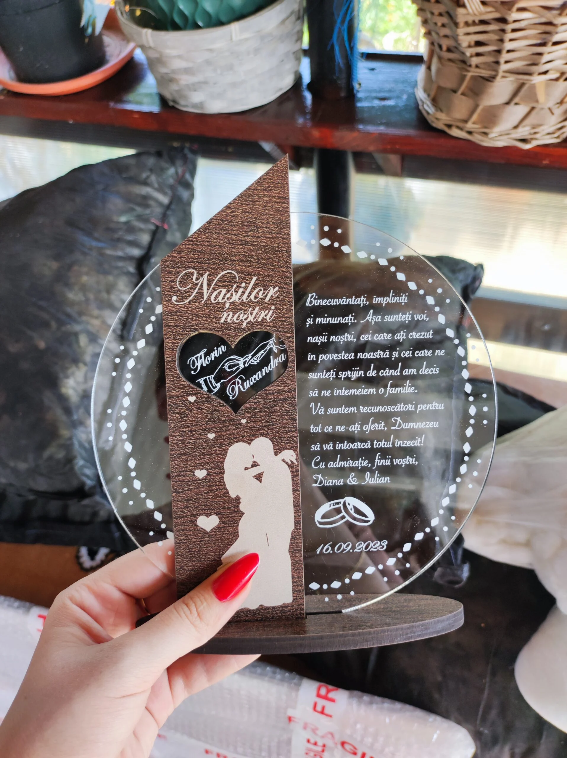 trofeu-personalizat-cadou-special-pentru-fini review