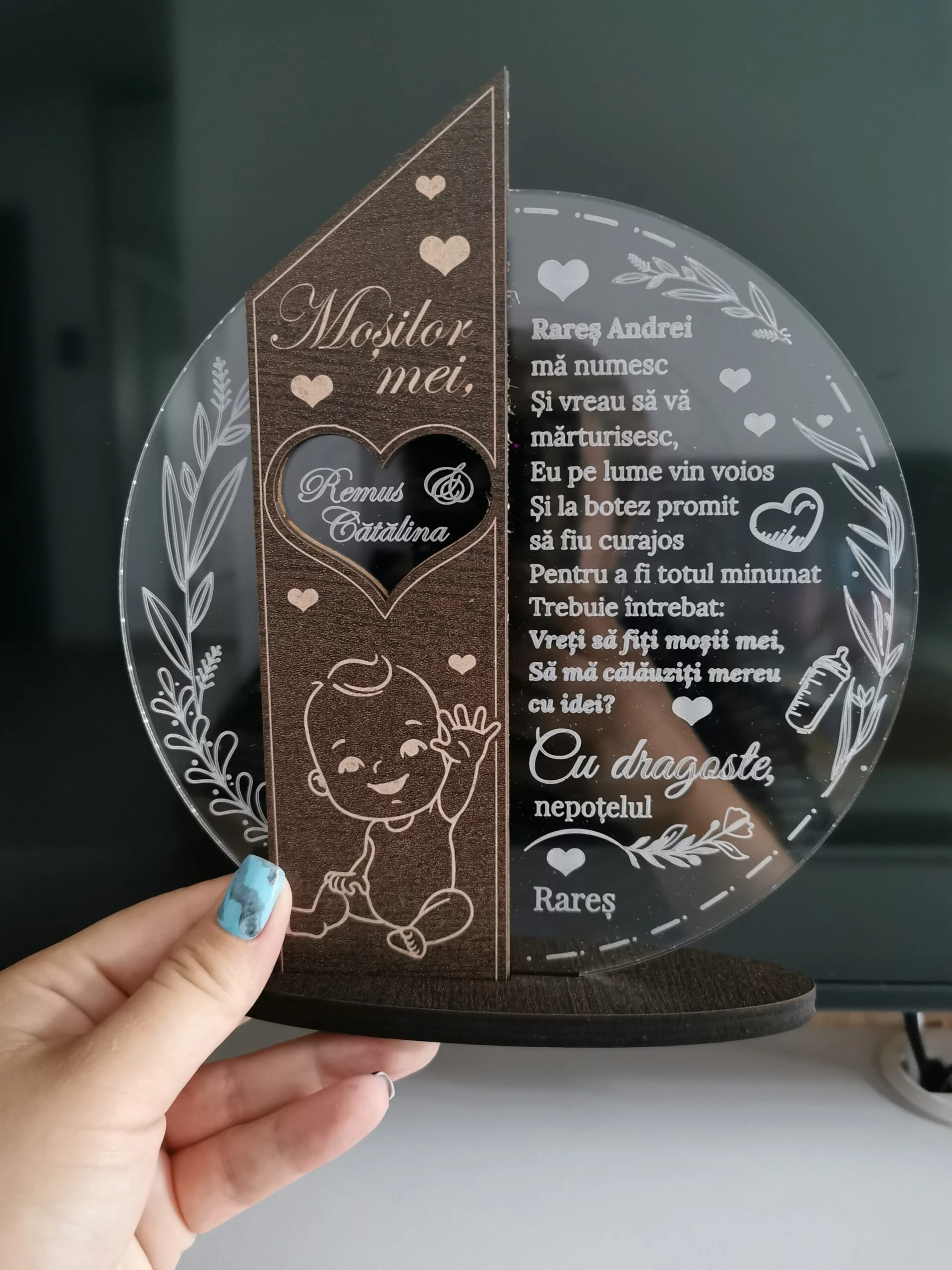 trofeu-personalizat-cadou-special-pentru-mosii-de-botez review