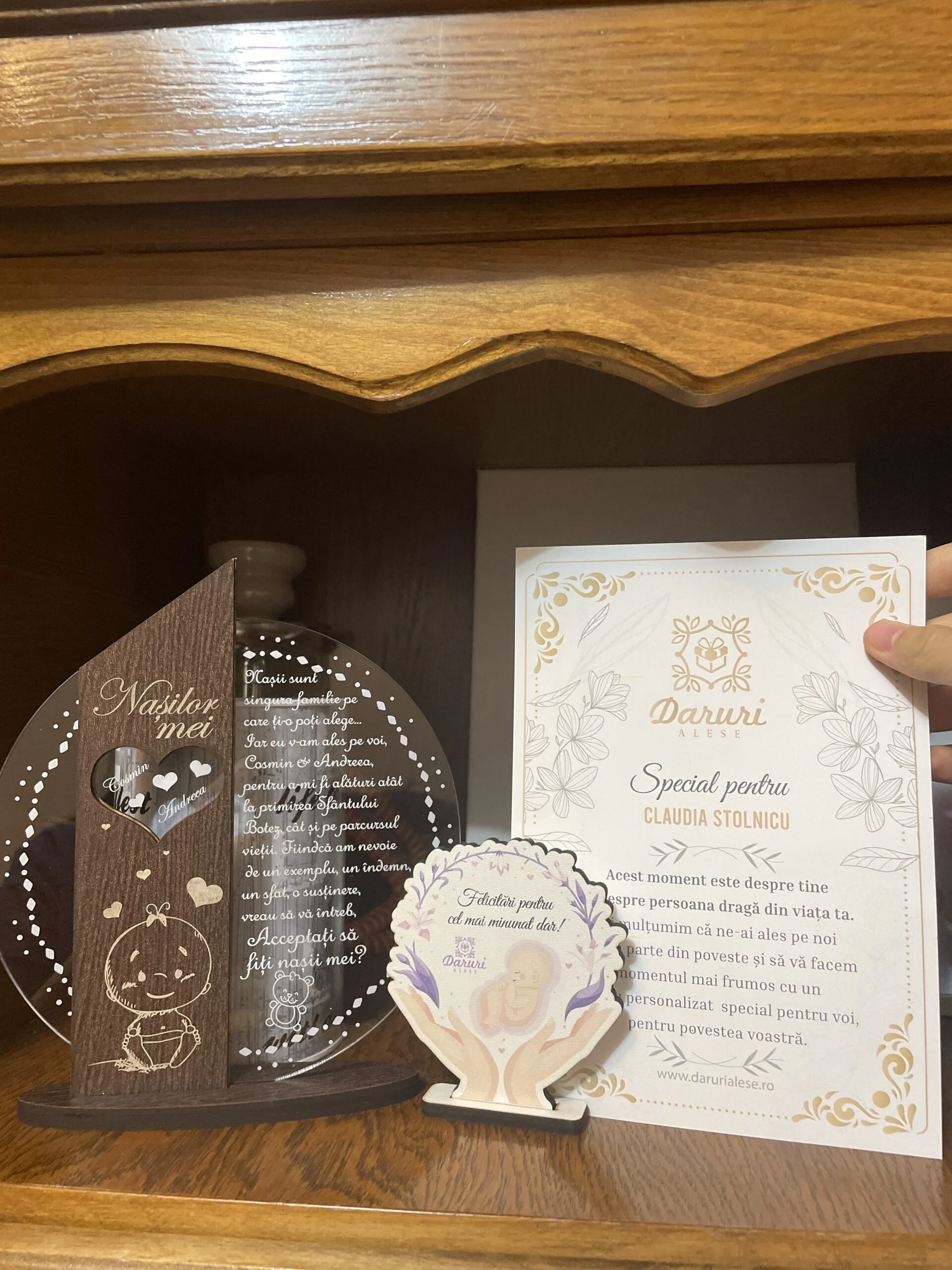 trofeu-personalizat-cadou-special-pentru-mosii-de-botez review