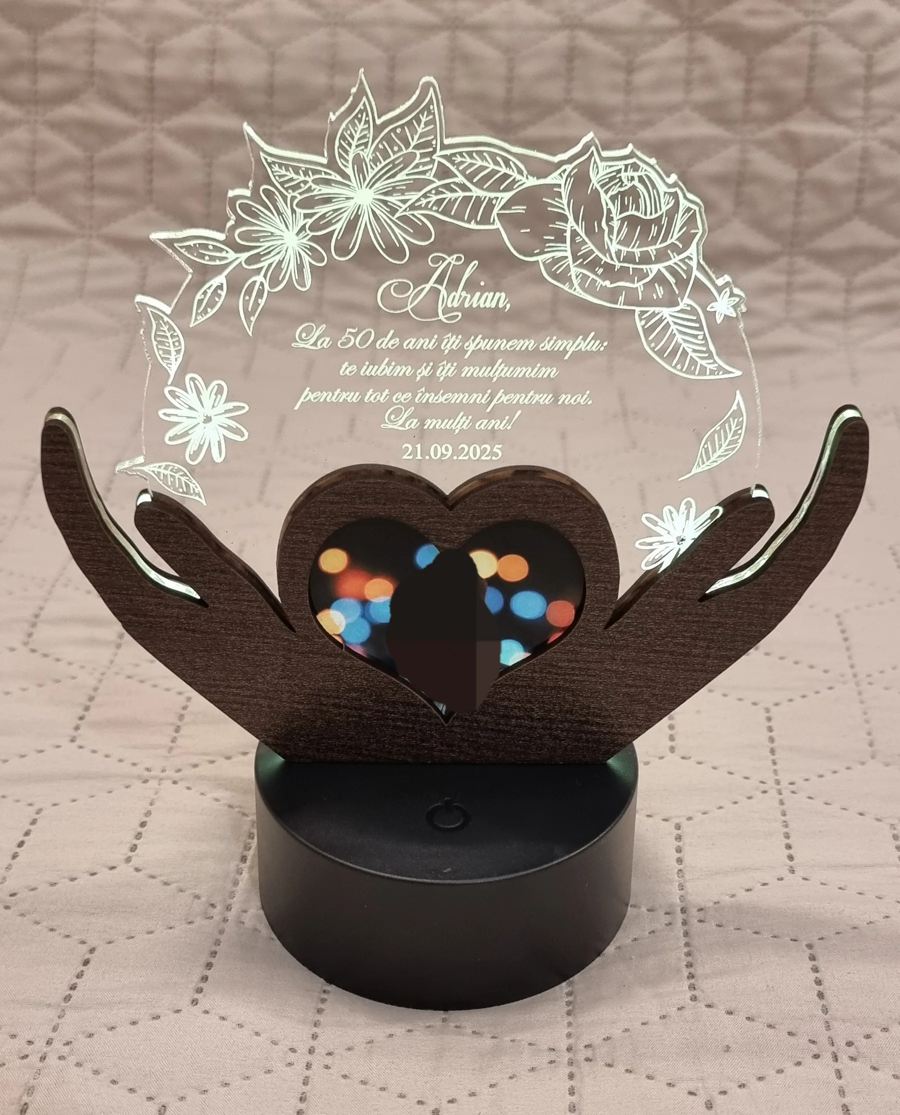 trofeu-personalizat-cu-led-si-poza-nasa-8-martie review