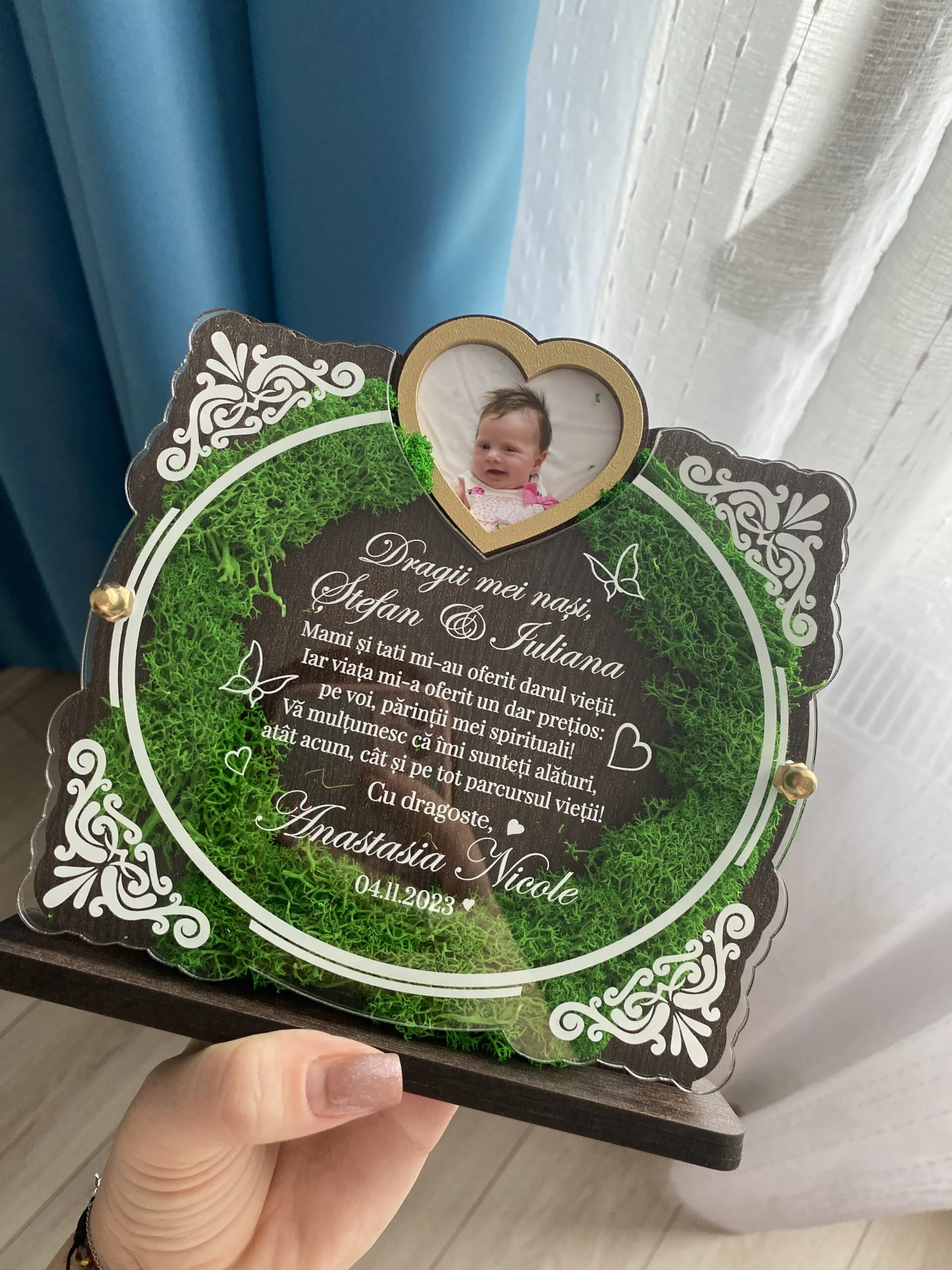 trofeu-personalizat-cu-licheni-pentru-nasii-de-botez review