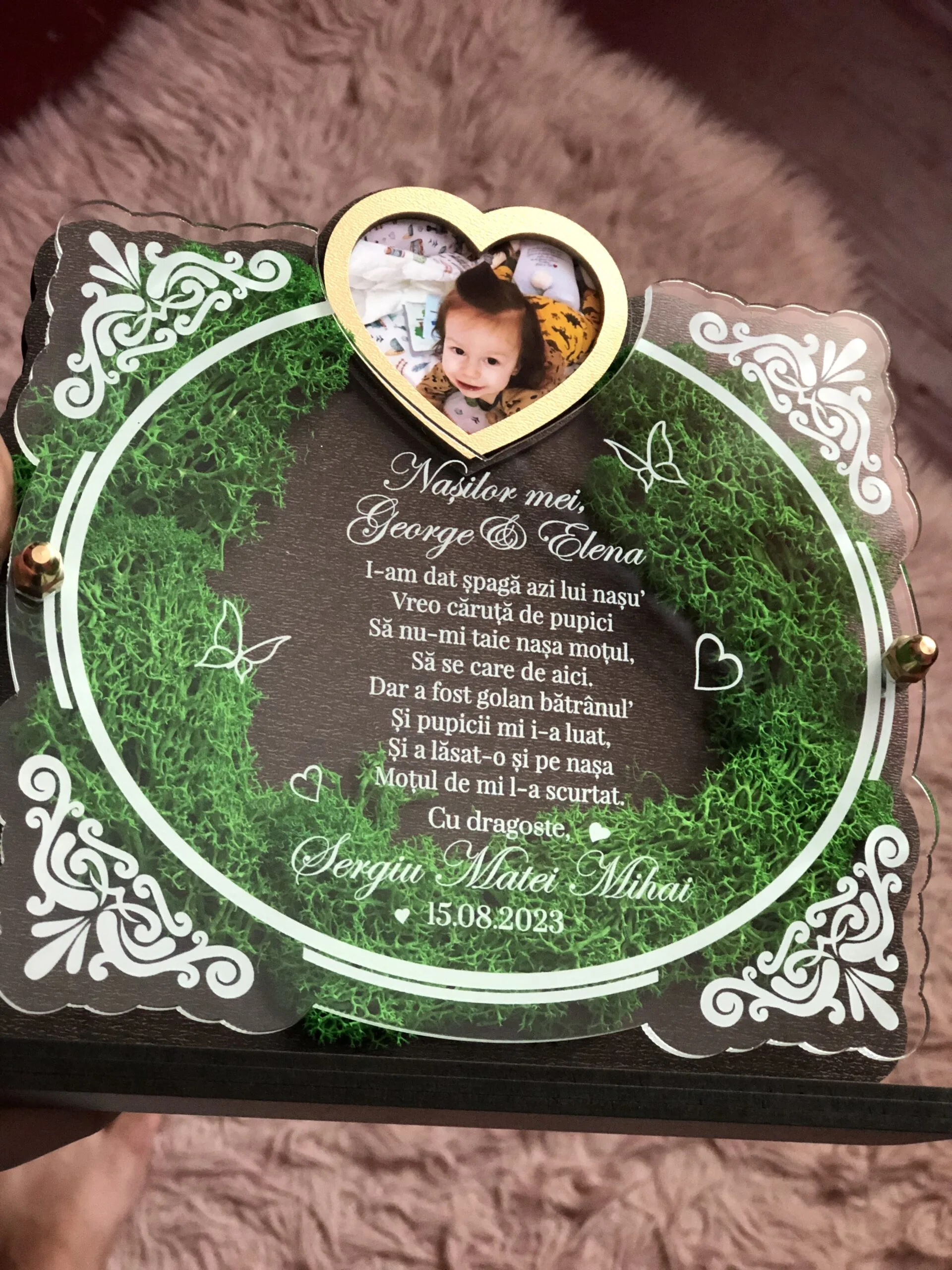 trofeu-personalizat-cu-licheni-pentru-nasii-de-botez review