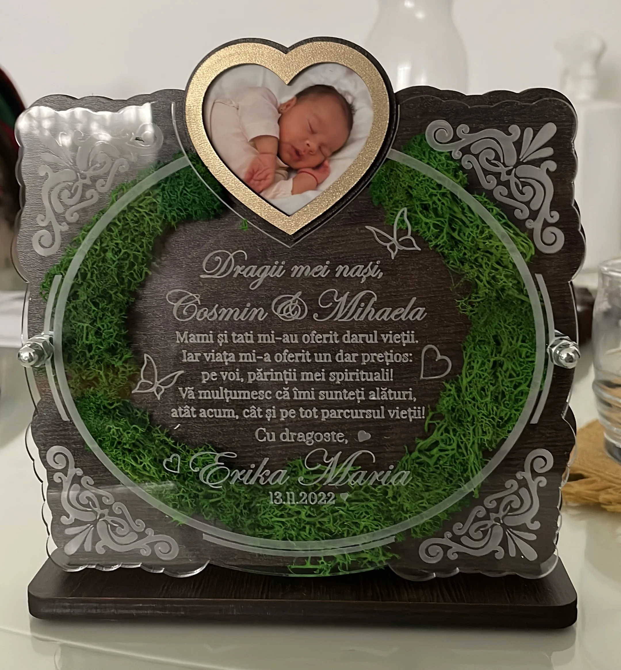 trofeu-personalizat-cu-licheni-pentru-nasii-de-botez review