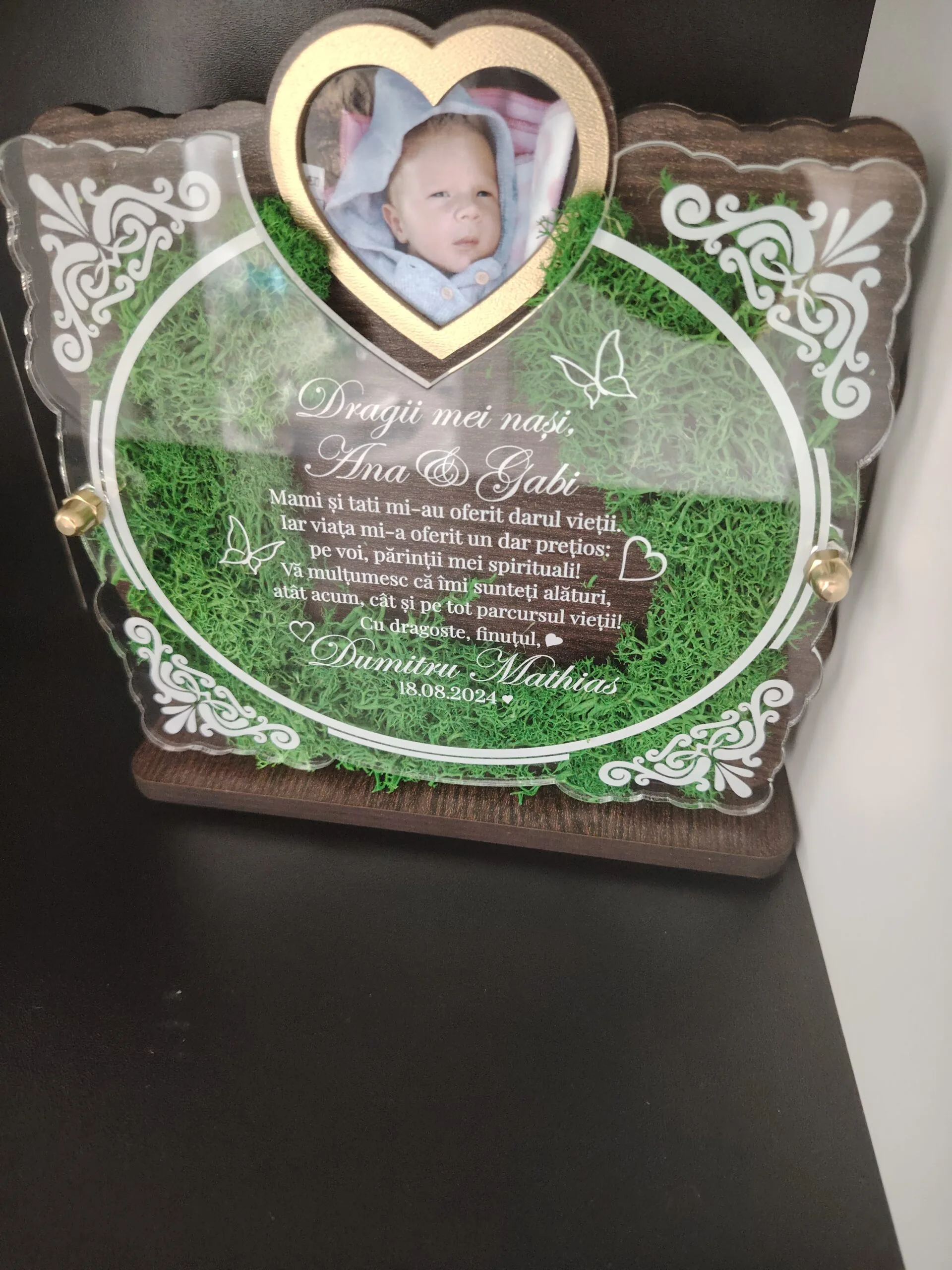 trofeu-personalizat-cu-licheni-pentru-nasii-de-botez review