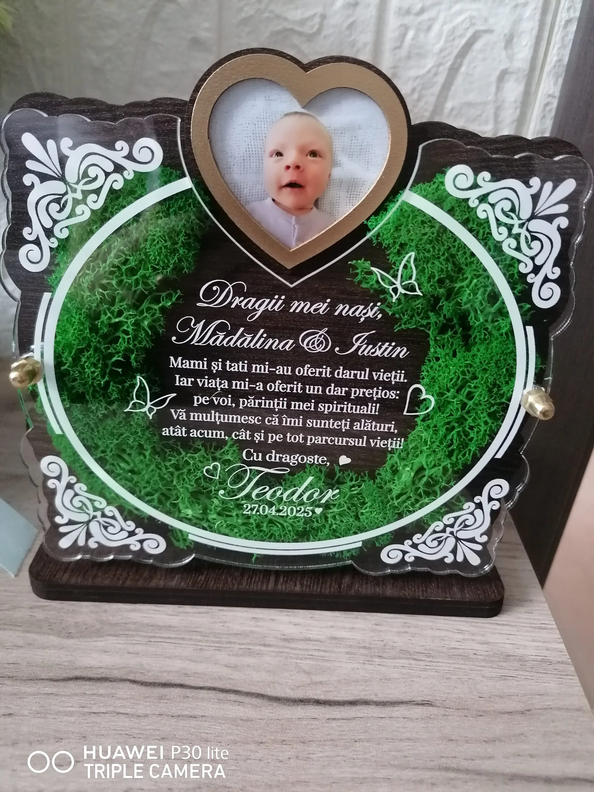 trofeu-personalizat-cu-licheni-pentru-nasii-de-botez review