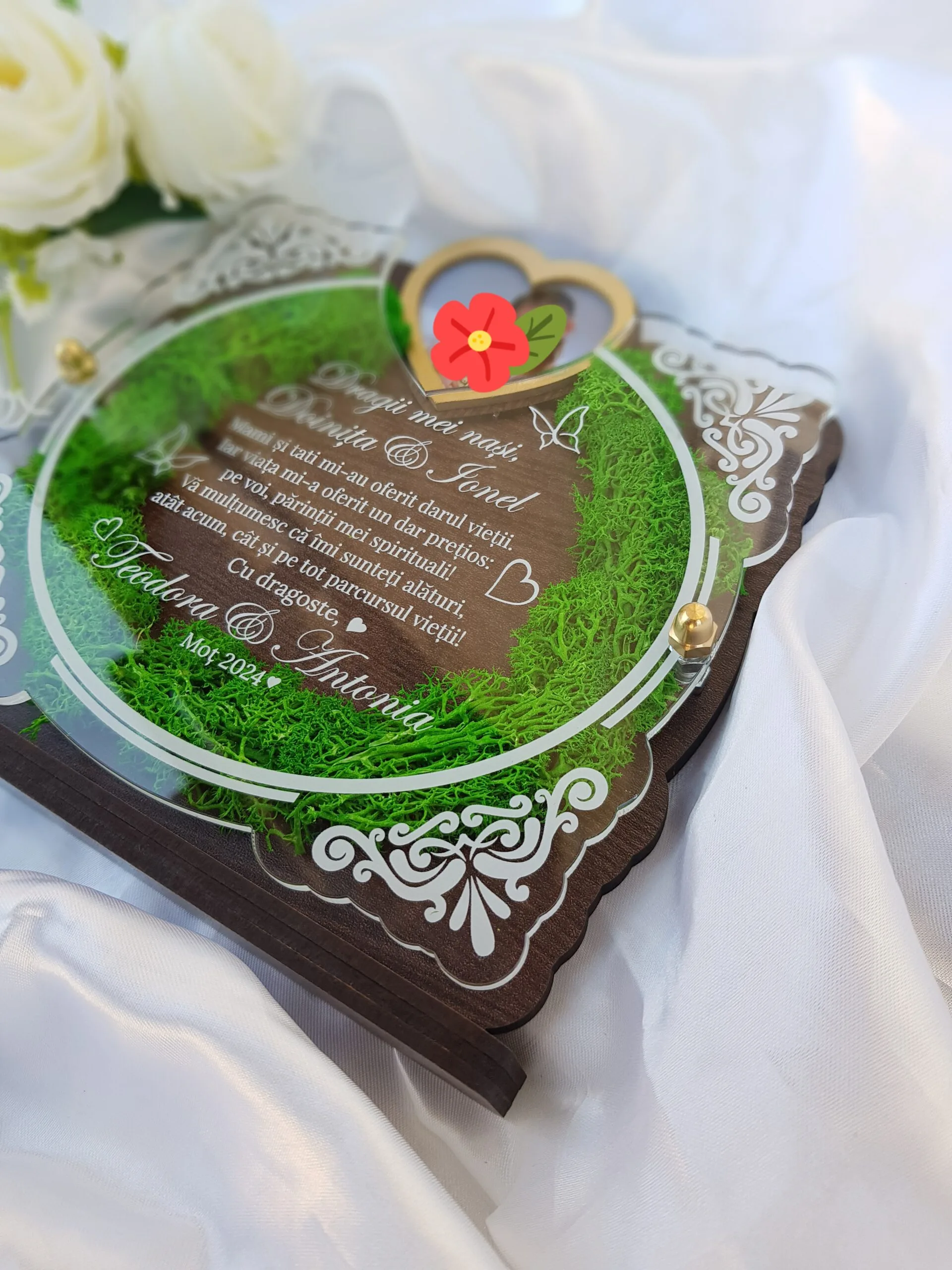 trofeu-personalizat-cu-licheni-pentru-nasii-de-botez review