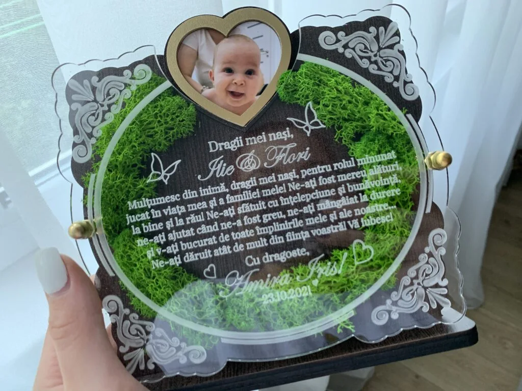 trofeu-personalizat-cu-licheni-pentru-nasii-de-botez review