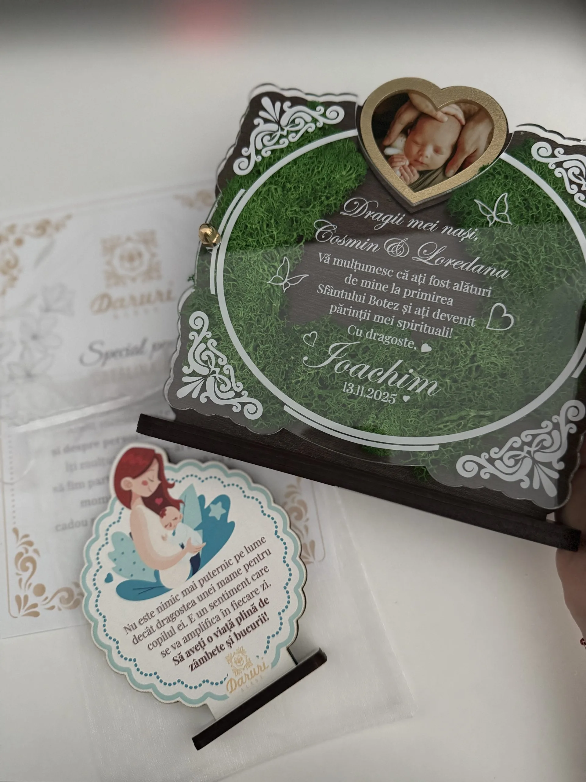 trofeu-personalizat-cu-licheni-pentru-nasii-de-botez review