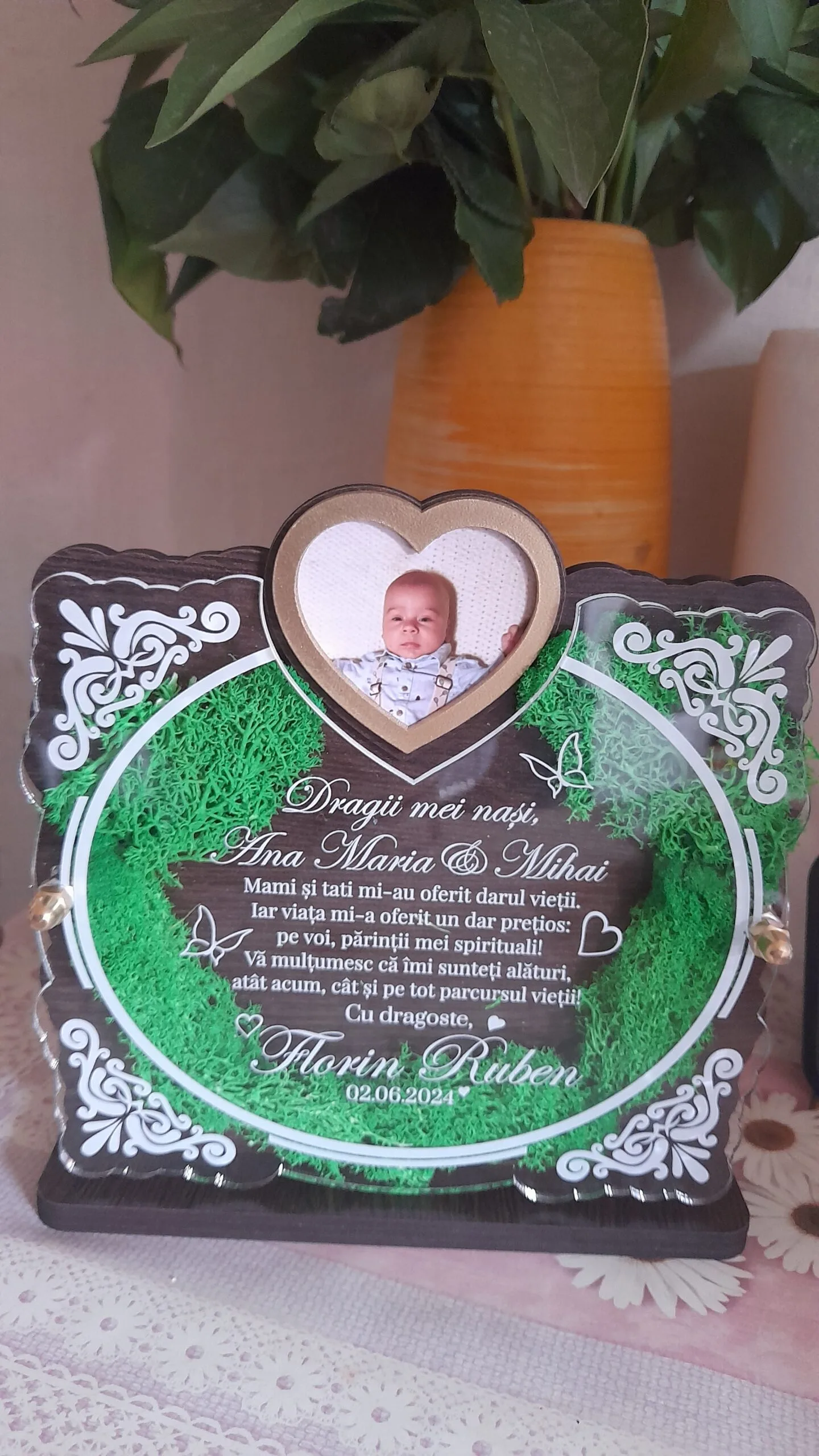 trofeu-personalizat-cu-licheni-pentru-nasii-de-botez review