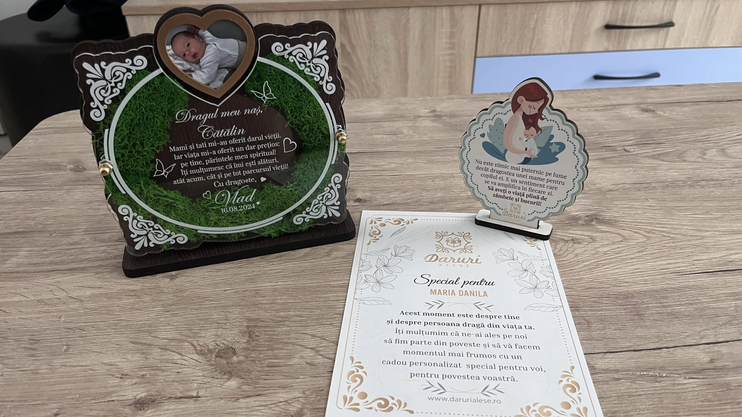 trofeu-personalizat-cu-licheni-pentru-nasii-de-botez review