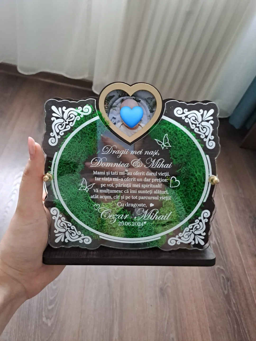 trofeu-personalizat-cu-licheni-pentru-nasii-de-botez review