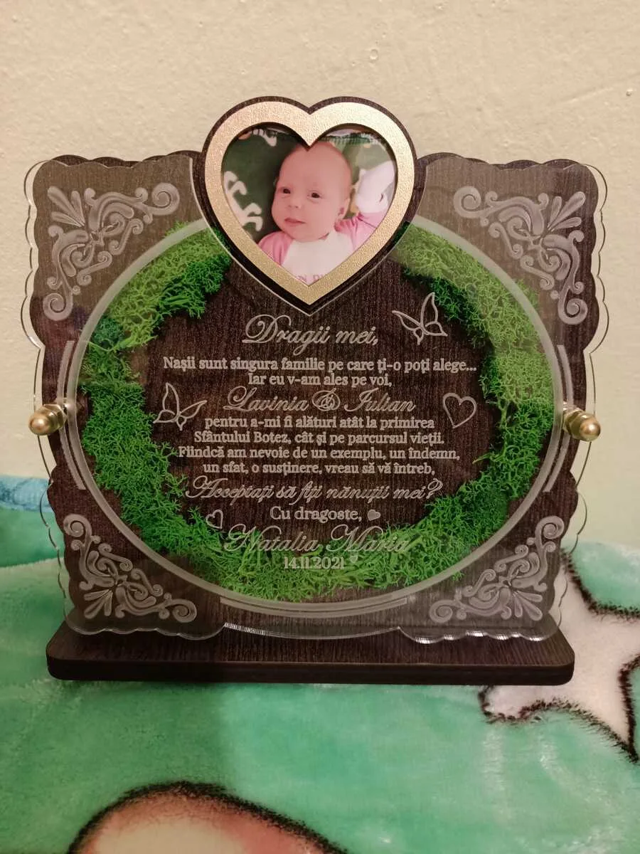 trofeu-personalizat-cu-licheni-pentru-nasii-de-botez review