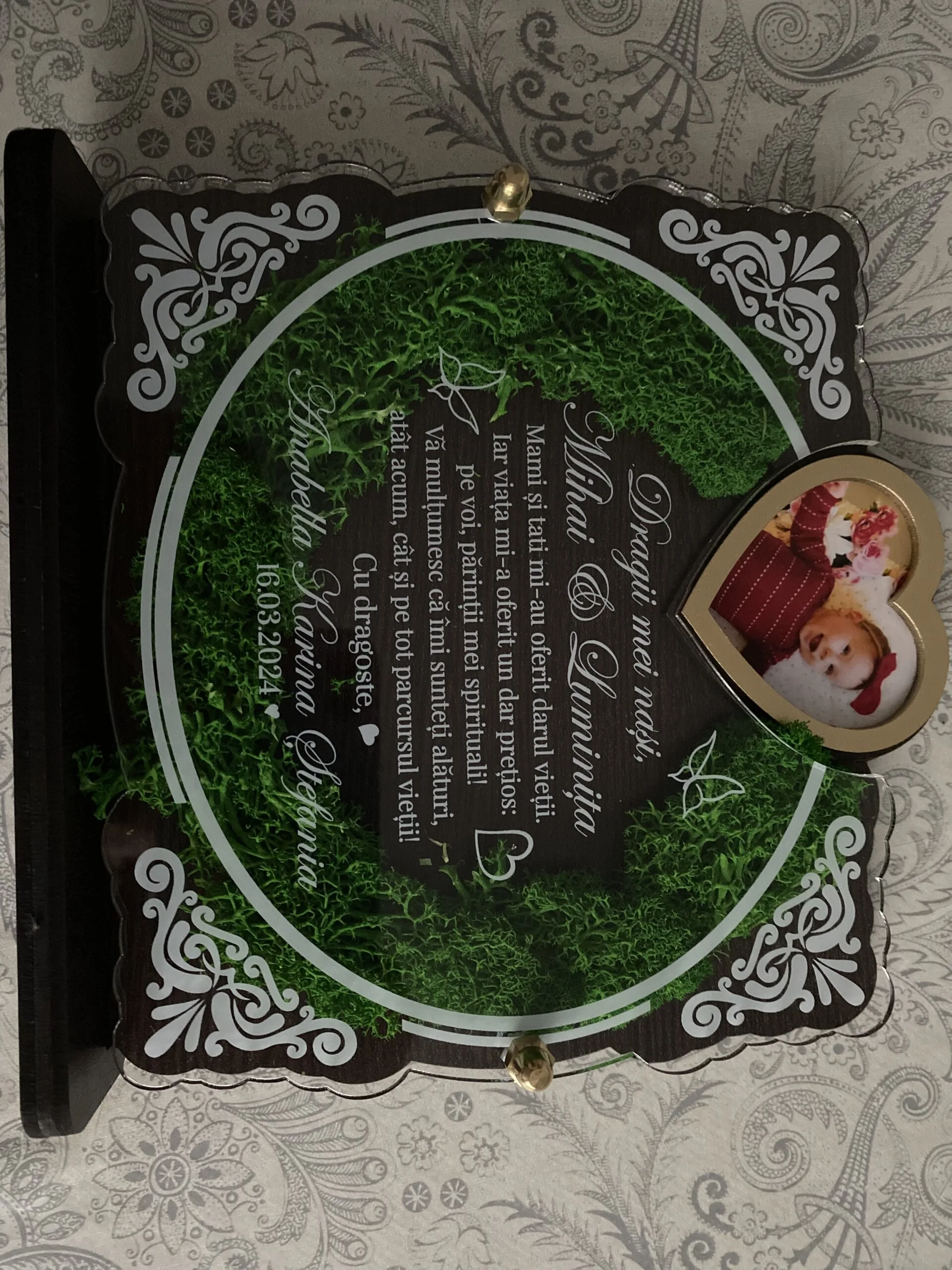 trofeu-personalizat-cu-licheni-pentru-nasii-de-botez review
