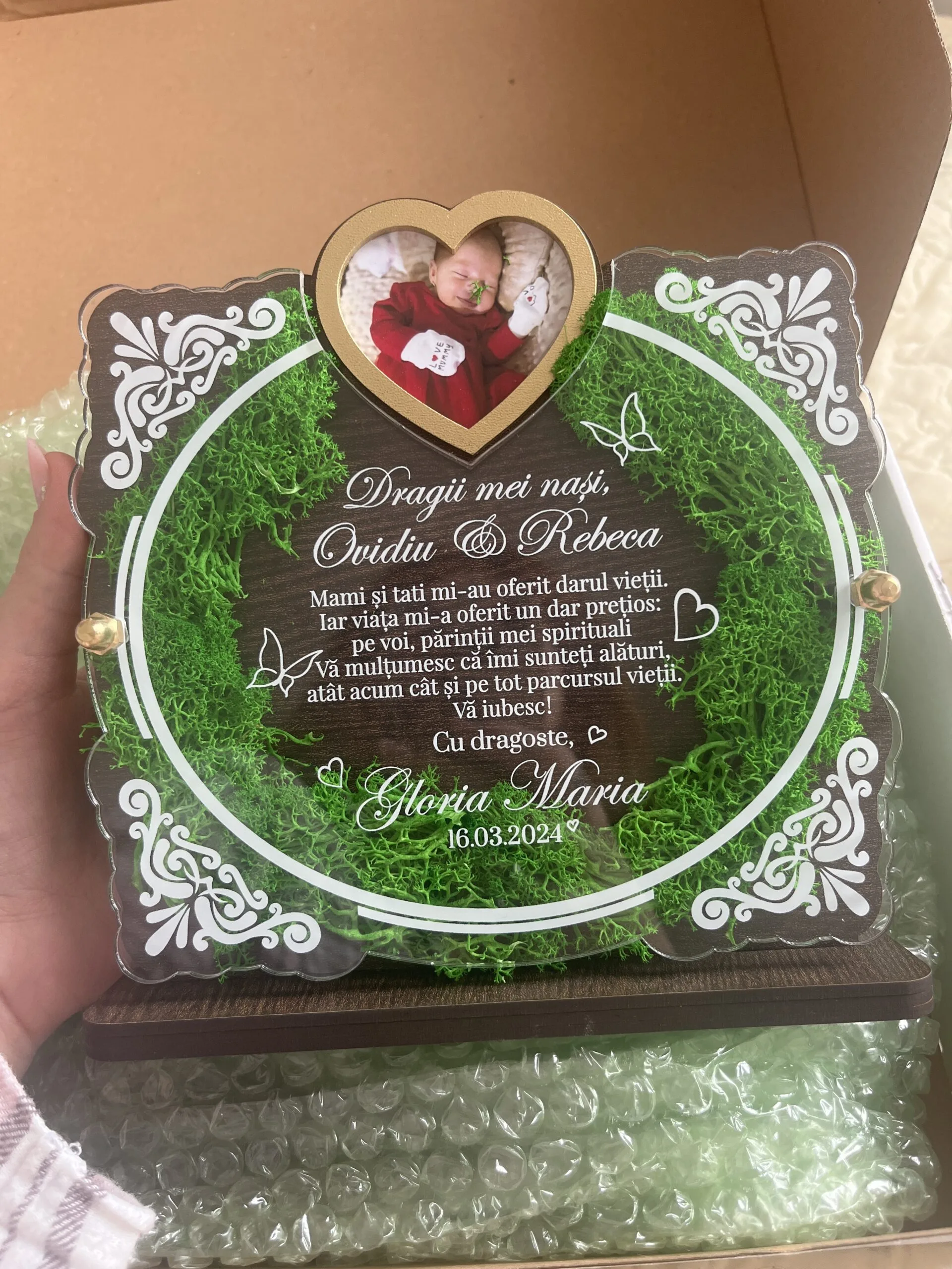 trofeu-personalizat-cu-licheni-pentru-nasii-de-botez review