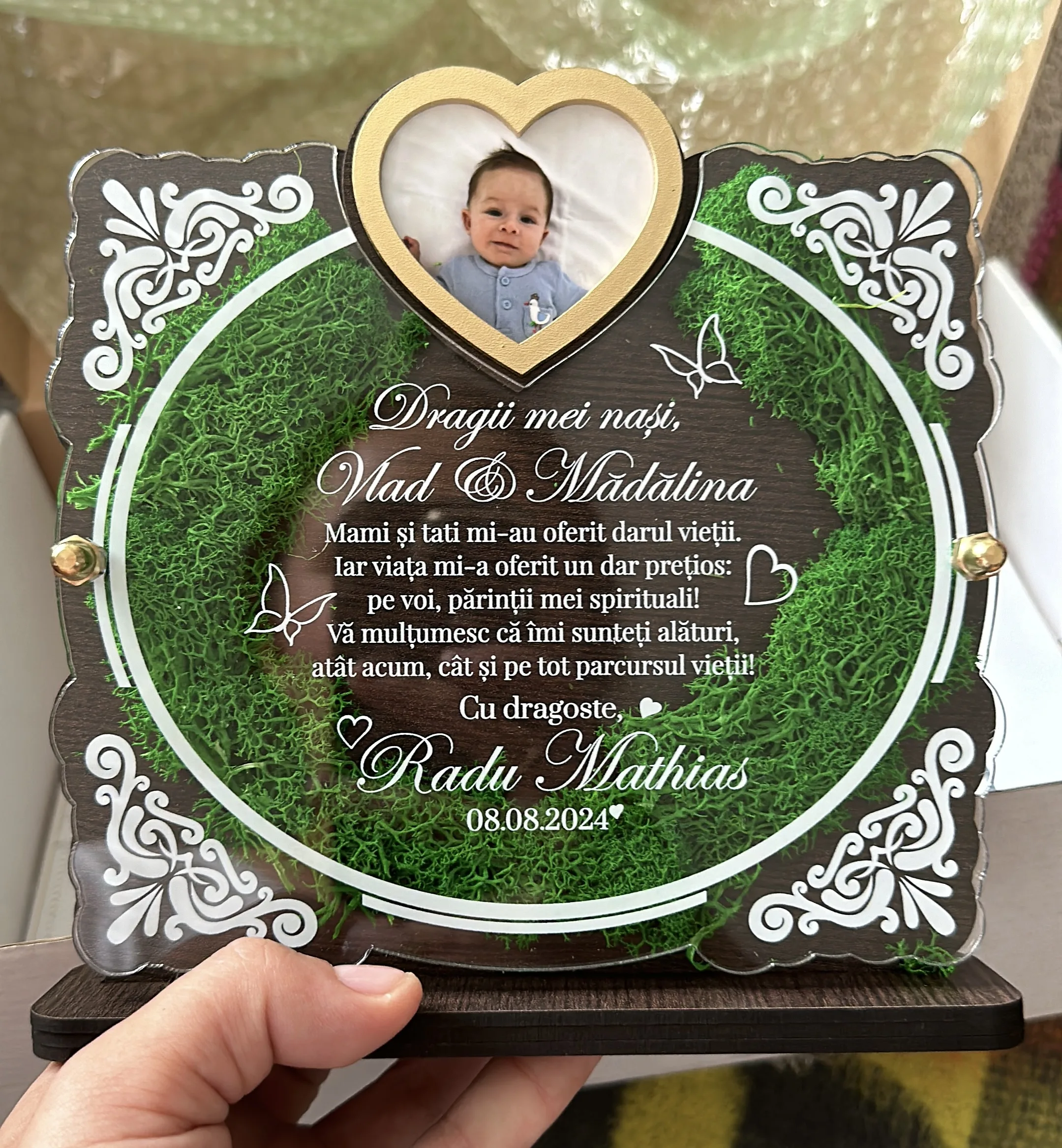 trofeu-personalizat-cu-licheni-pentru-nasii-de-botez review