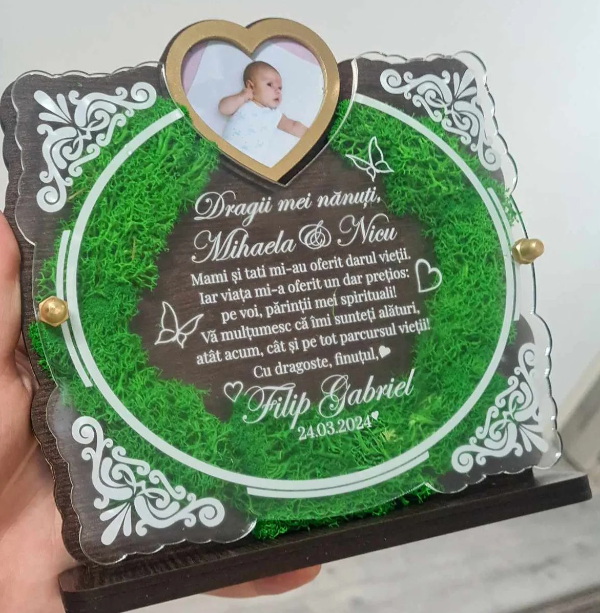 trofeu-personalizat-cu-licheni-pentru-nasii-de-botez review