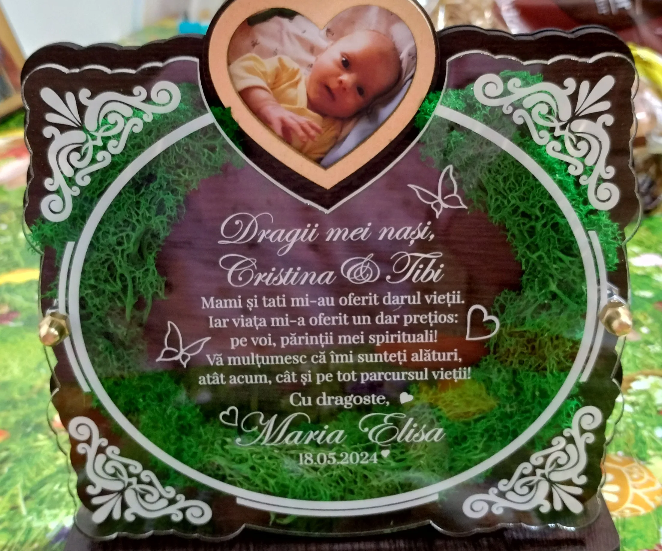 trofeu-personalizat-din-inima-vreti-sa-fiti-nasii-nostri review