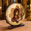 Trofeu personalizat cu Icoana Maicii Domnului, cadou crestin decorativ